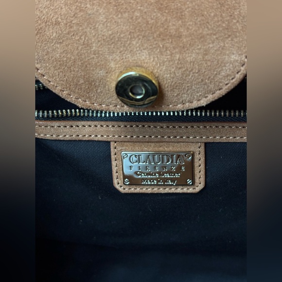 Claudia Firenze Suede Camel Bag NWT w/Shoulder Strap - Picture 8 of 17